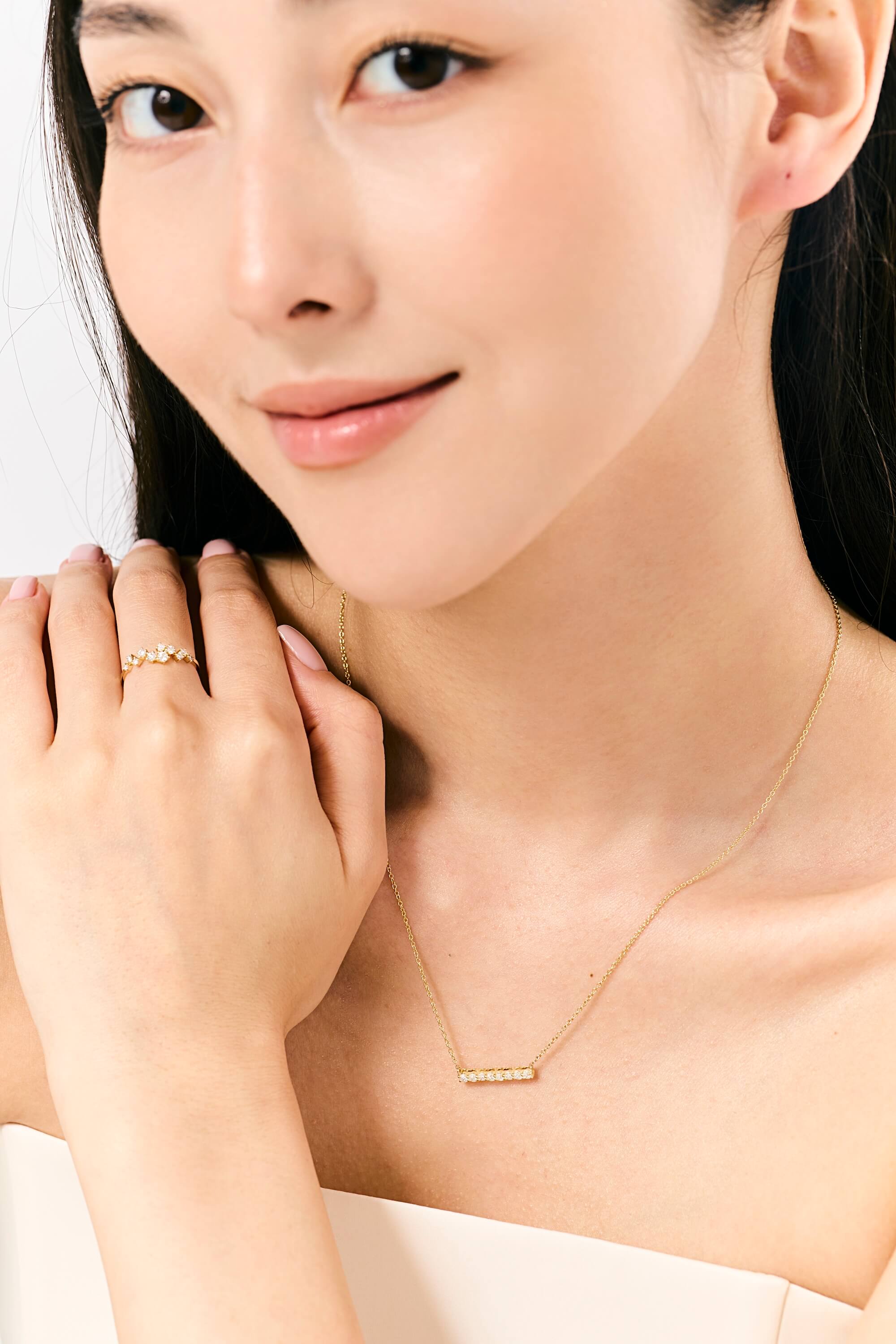 Diamond Bar Necklace - White/Yellow Gold