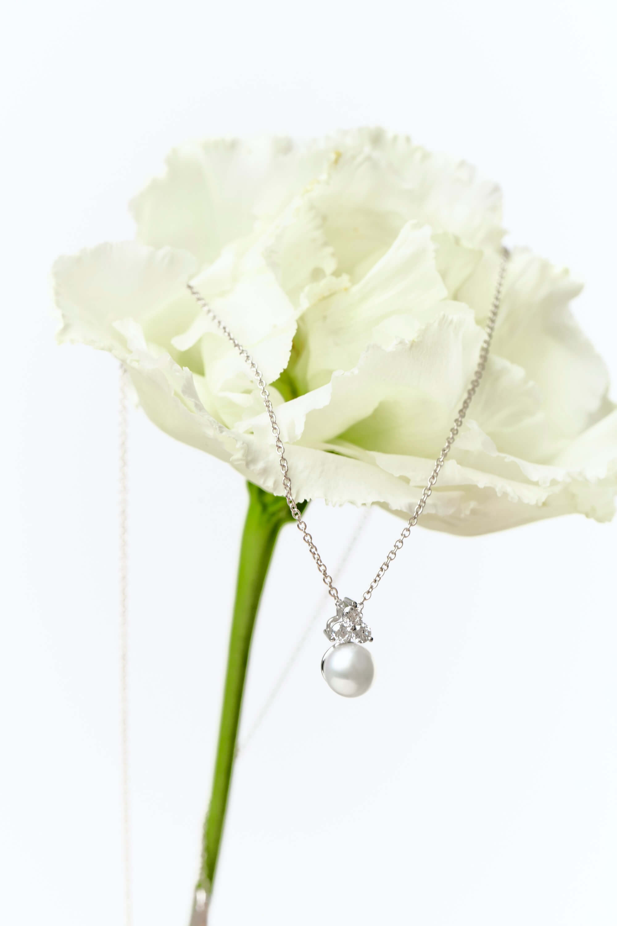 Pearl Diamond Pendant Necklace