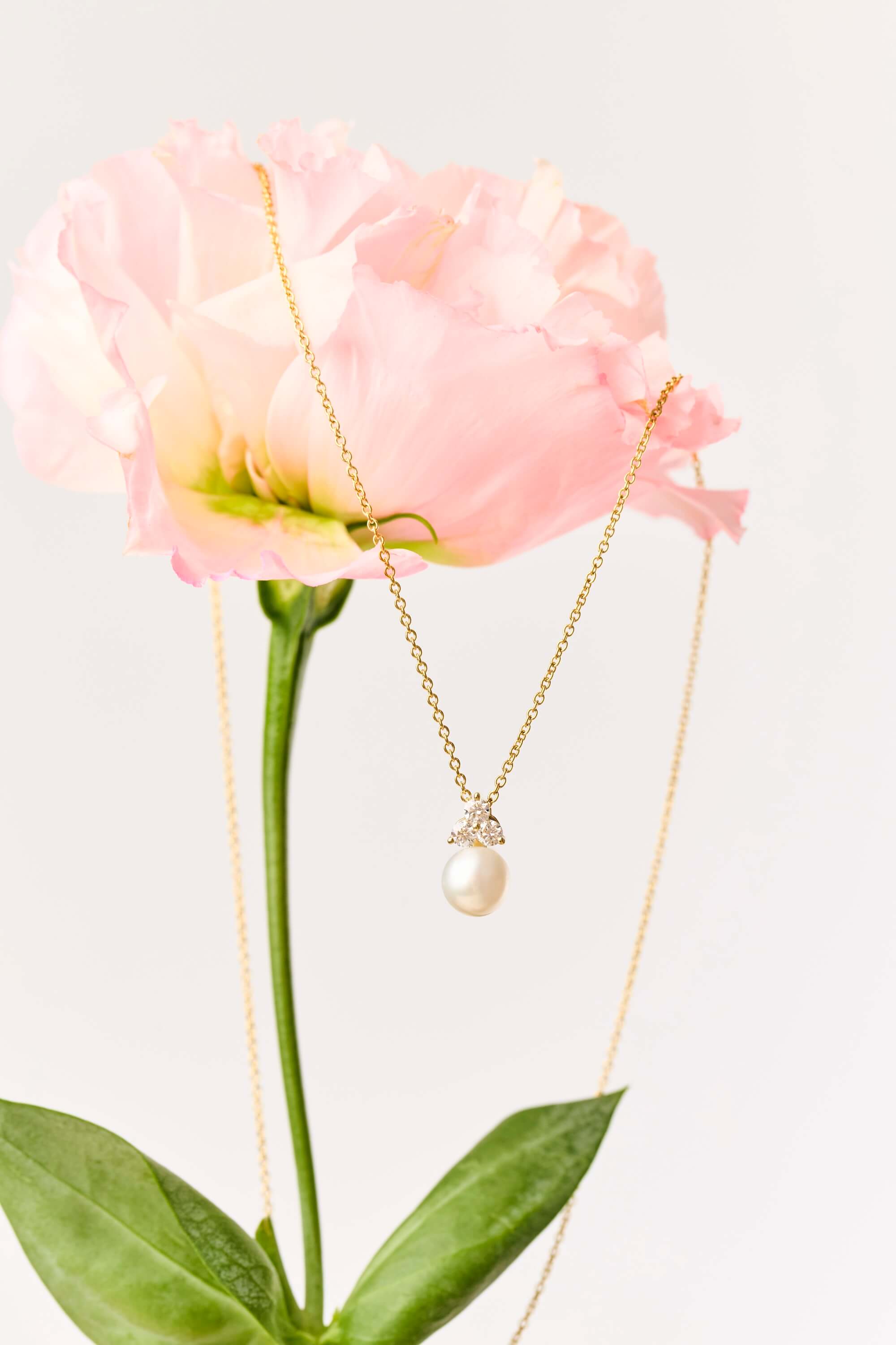 Pearl Diamond Pendant Necklace
